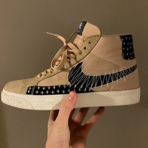 Nike blazer mid sesame